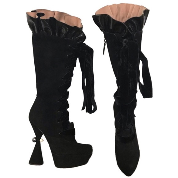 louis vuitton lace boots